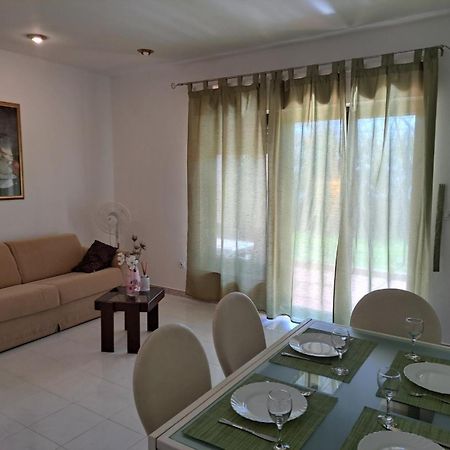 Apartments Finera Pomer Extérieur photo