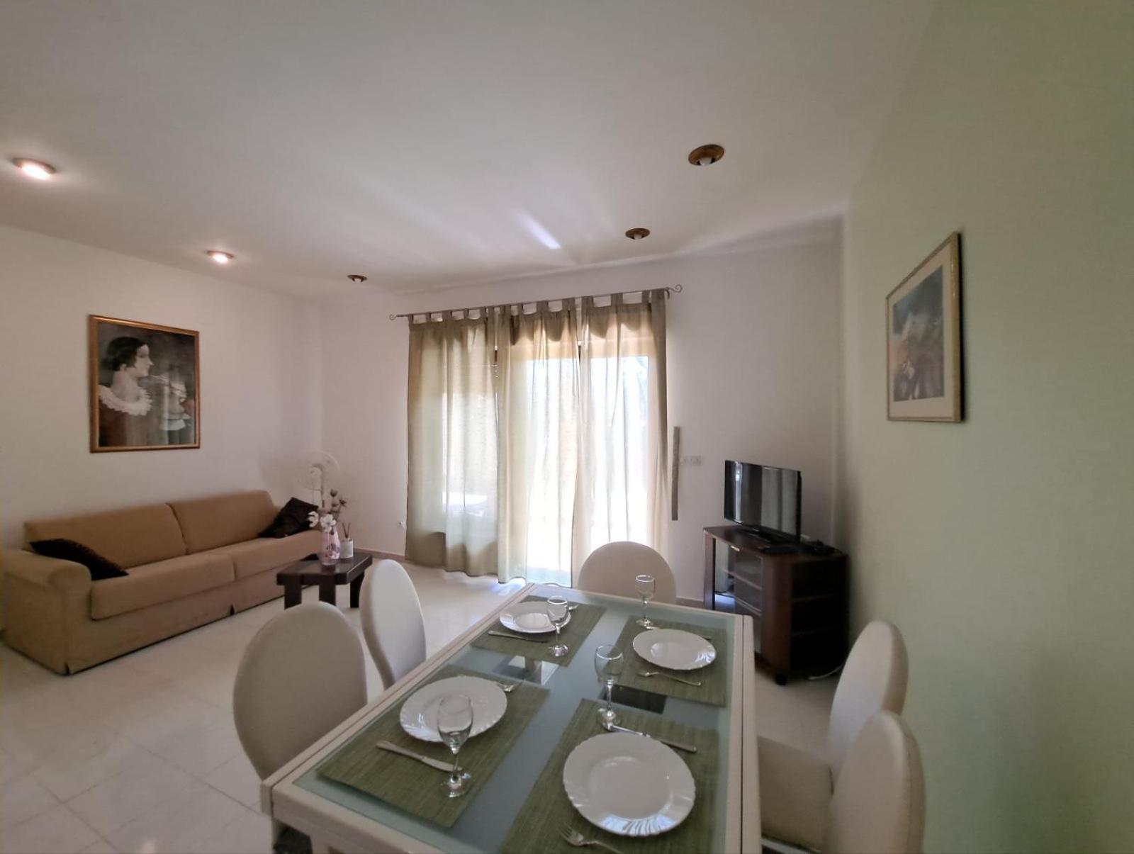 Apartments Finera Pomer Extérieur photo