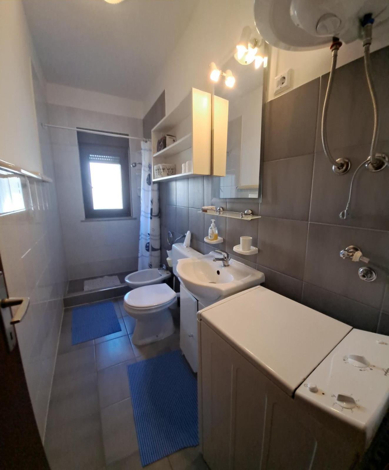 Apartments Finera Pomer Extérieur photo