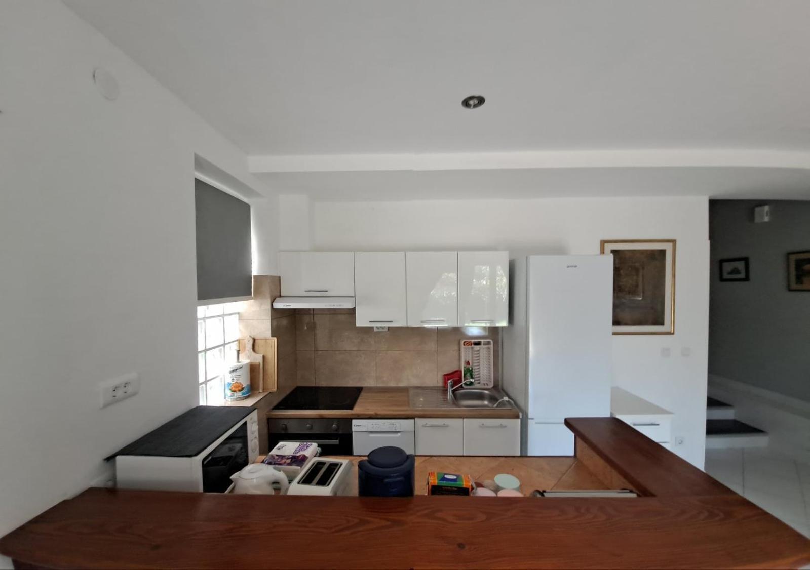 Apartments Finera Pomer Extérieur photo